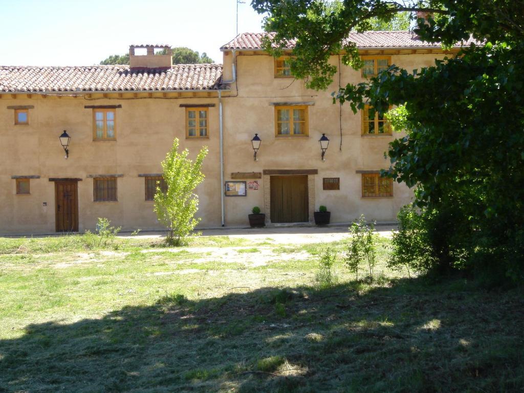 El Jardin De La Huerta Hotel Sahagun Exterior photo